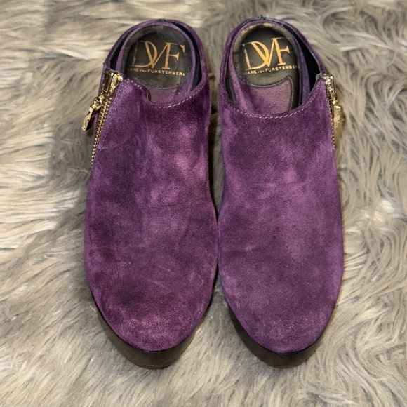 EUC Diane von Furstenberg DVF Purple Suede Heel Mule Pumps Size 6 - Picture 9 of 12